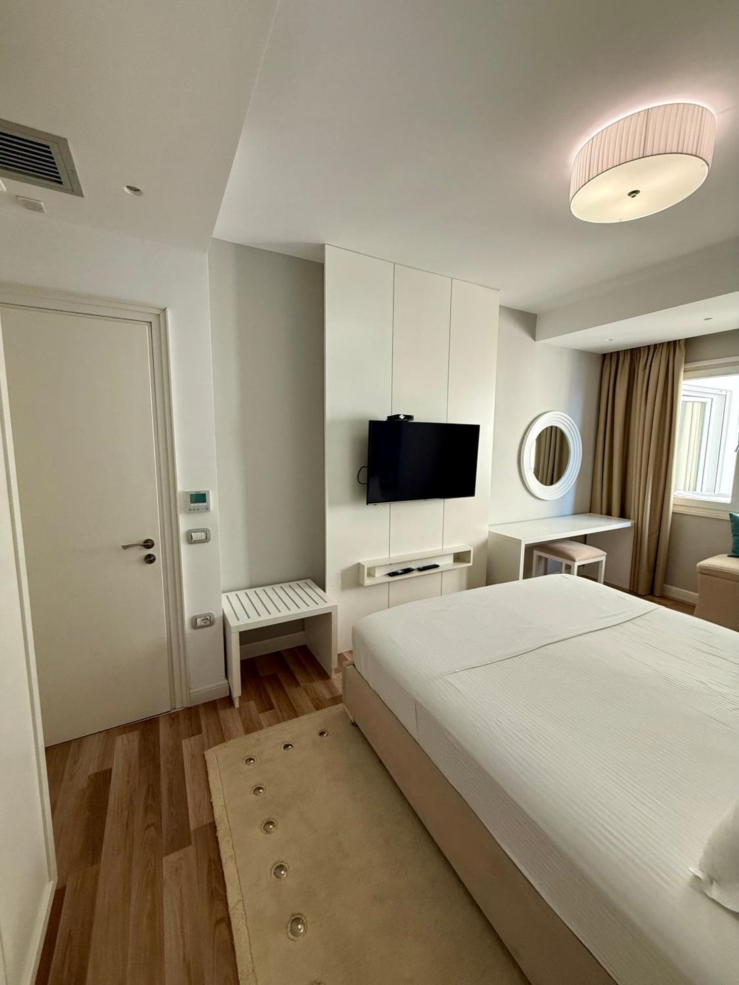 Limani Deluxe Apartments Sarandë Exteriér fotografie